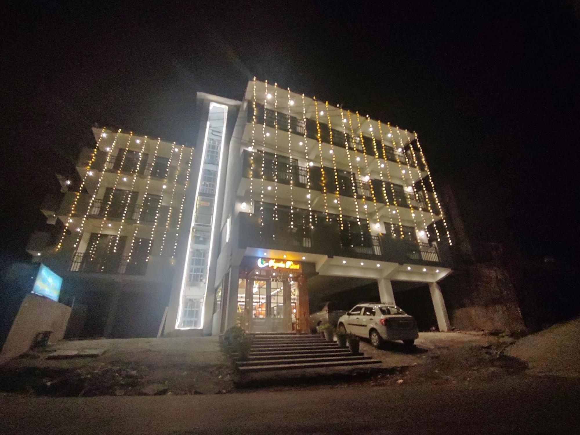 Sagrika Resort Далхаузи Экстерьер фото