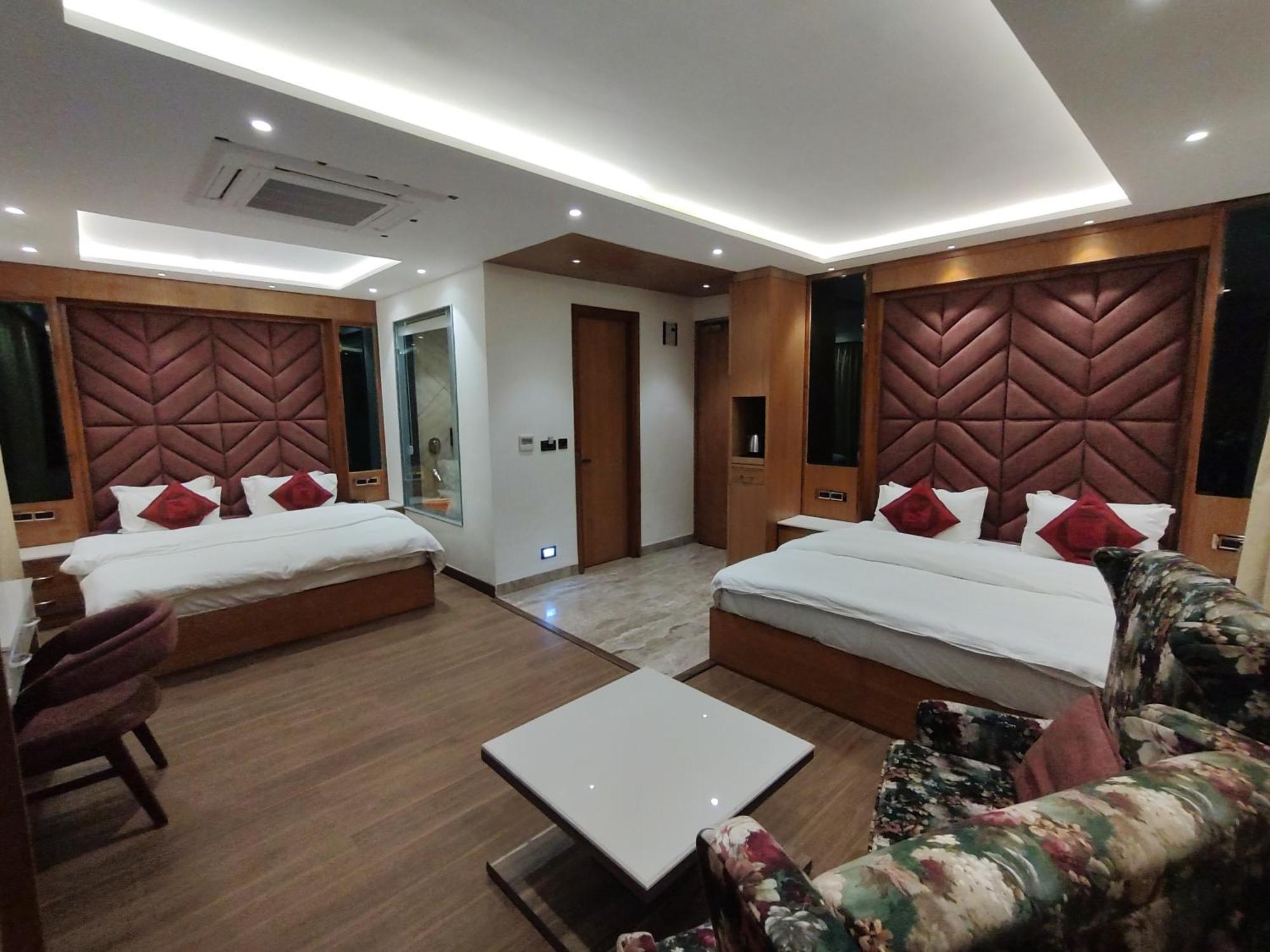 Sagrika Resort Далхаузи Экстерьер фото